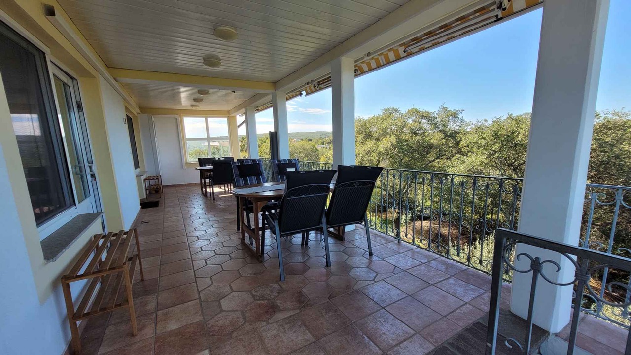 Photo of Patio Balcony in Milovcici