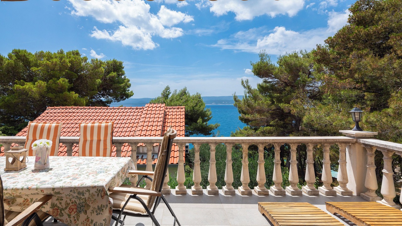 Photo of Outdoor in Medici