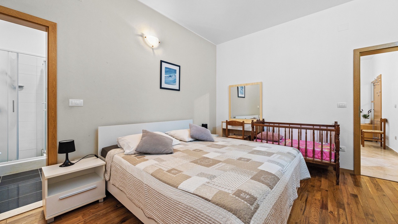 Photo of Bedroom in Kavran