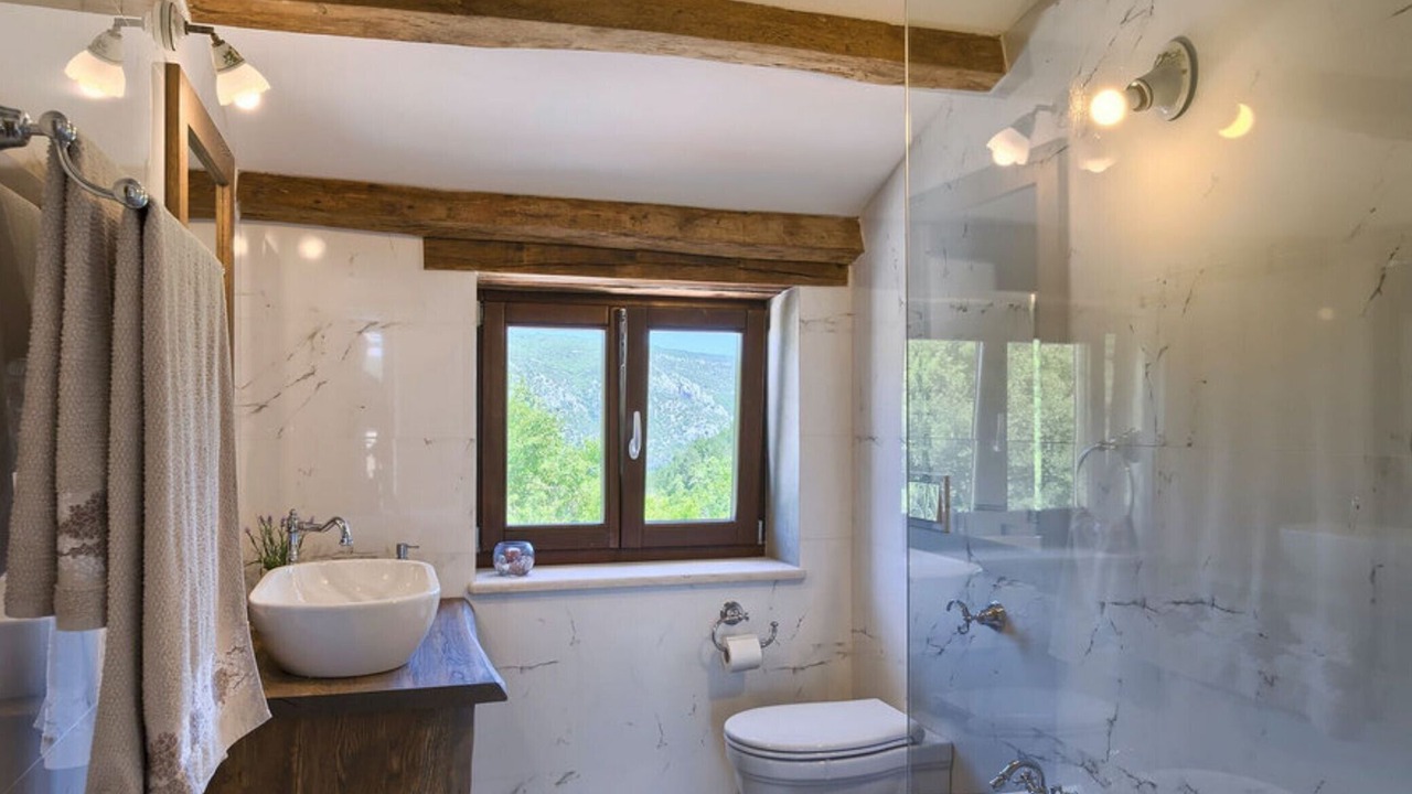 Photo of Bathroom in Bartolici