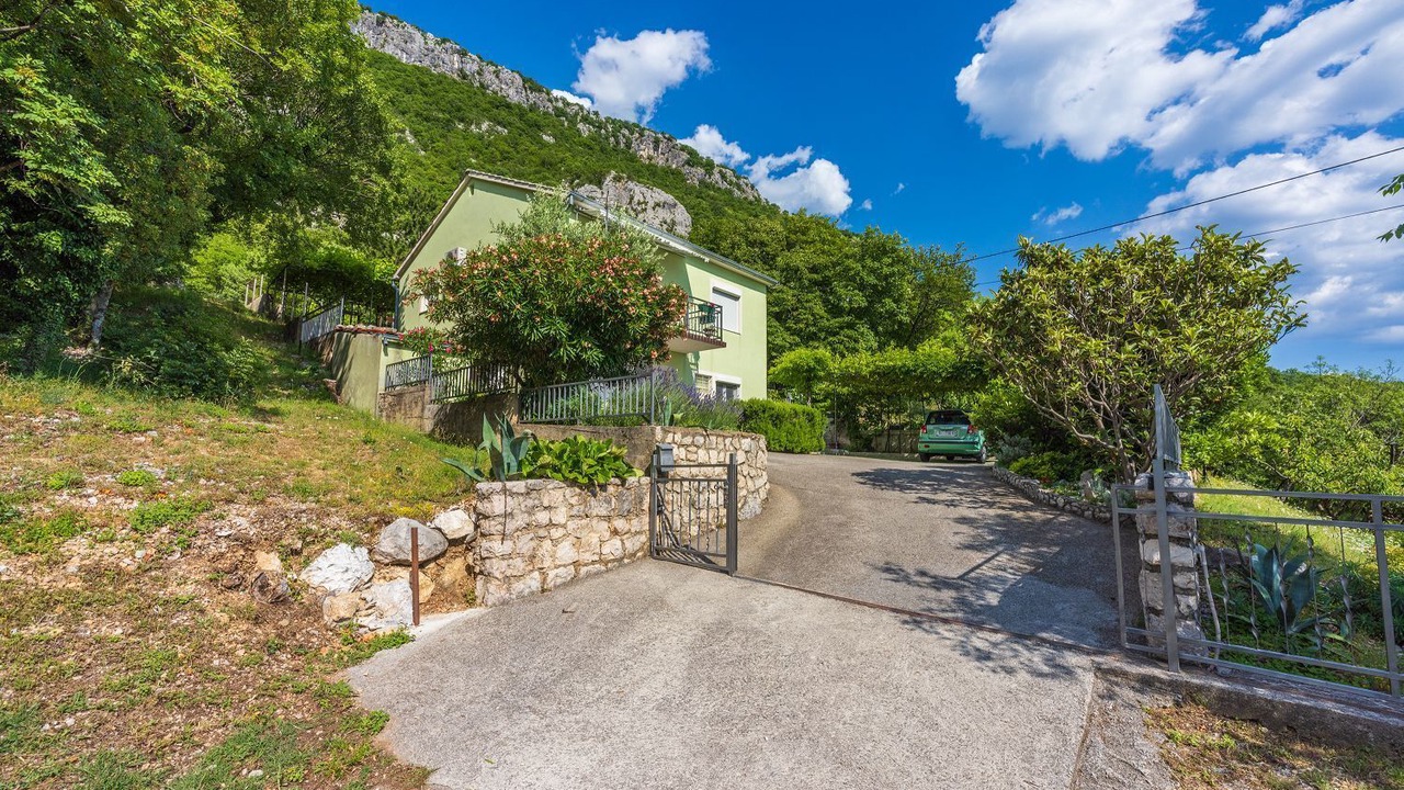 Photo of Outdoor in Grizane