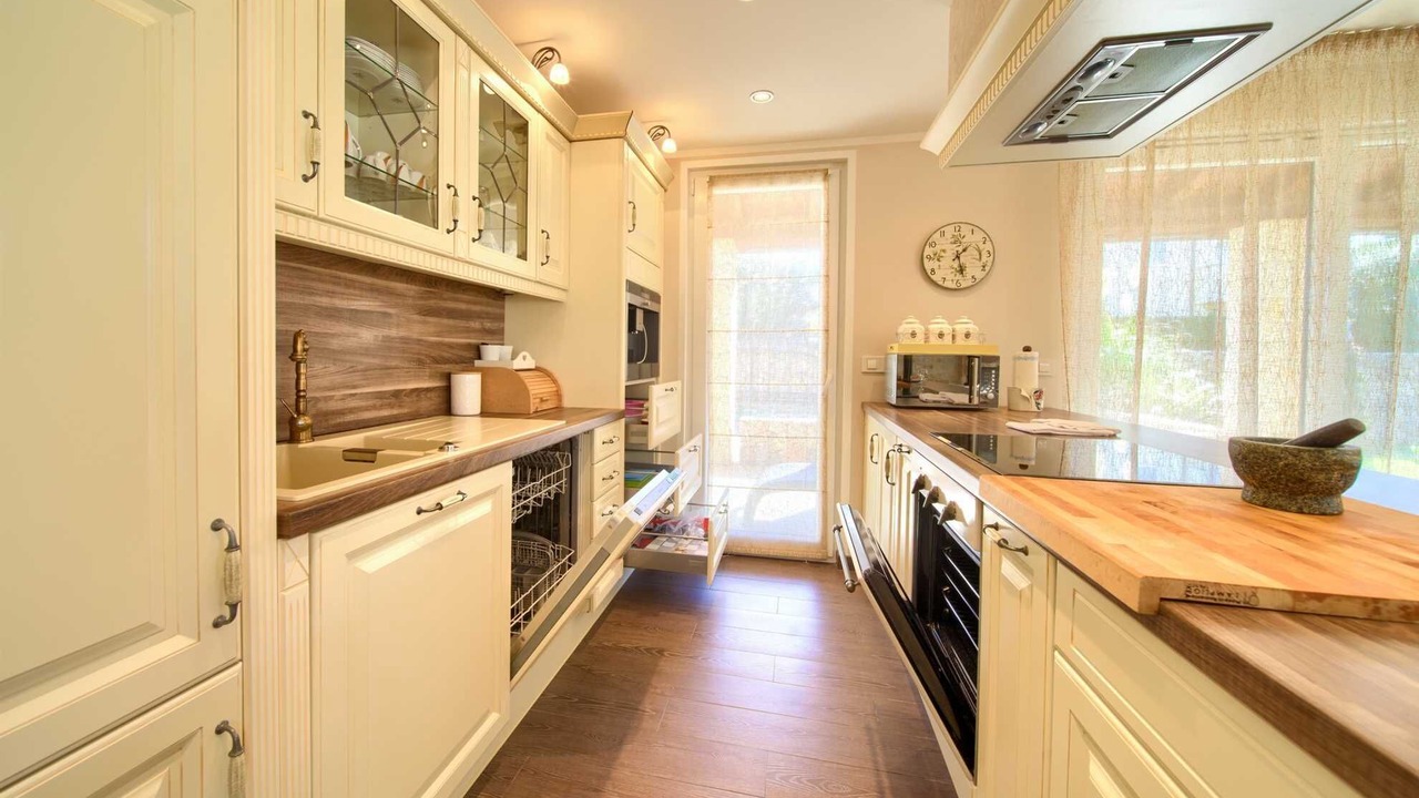 Photo of Kitchen in Porat