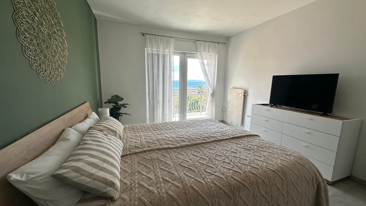 Photo of Bedroom in Ika