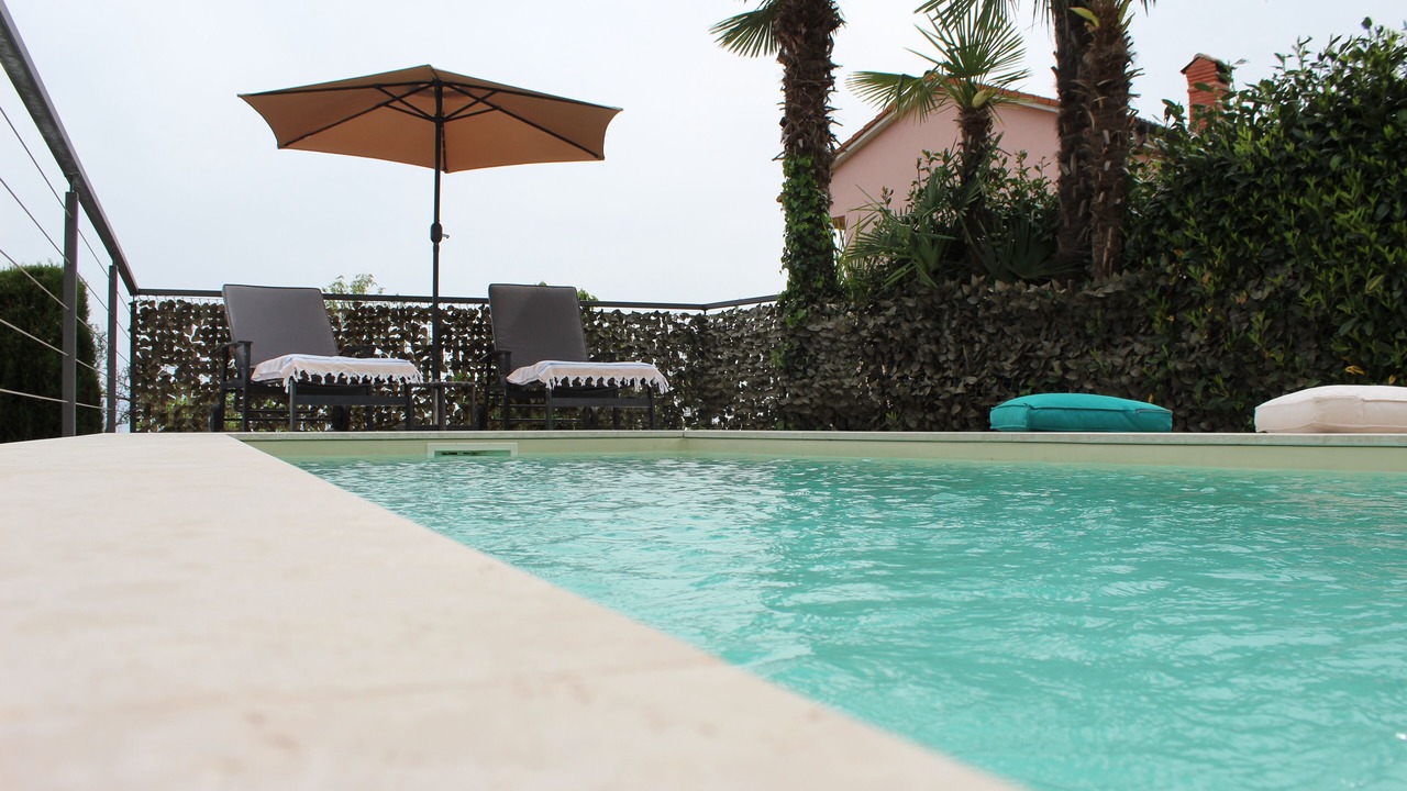 Photo of Outdoor in Ika