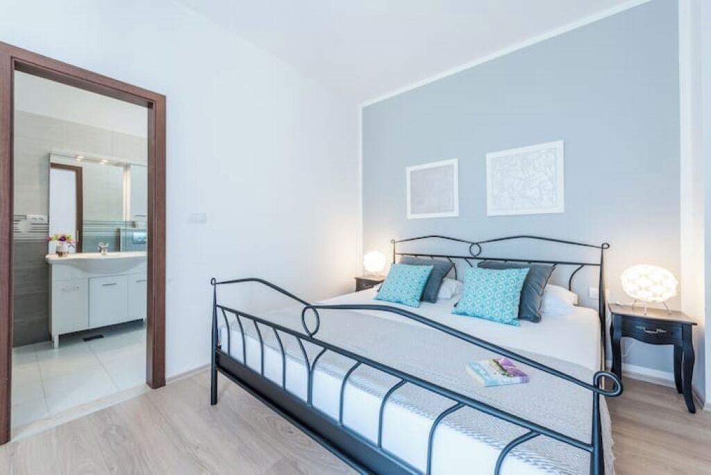 Photo of Bedroom in Mlini