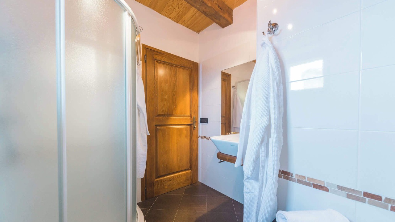 Photo of Bathroom in Oprtalj