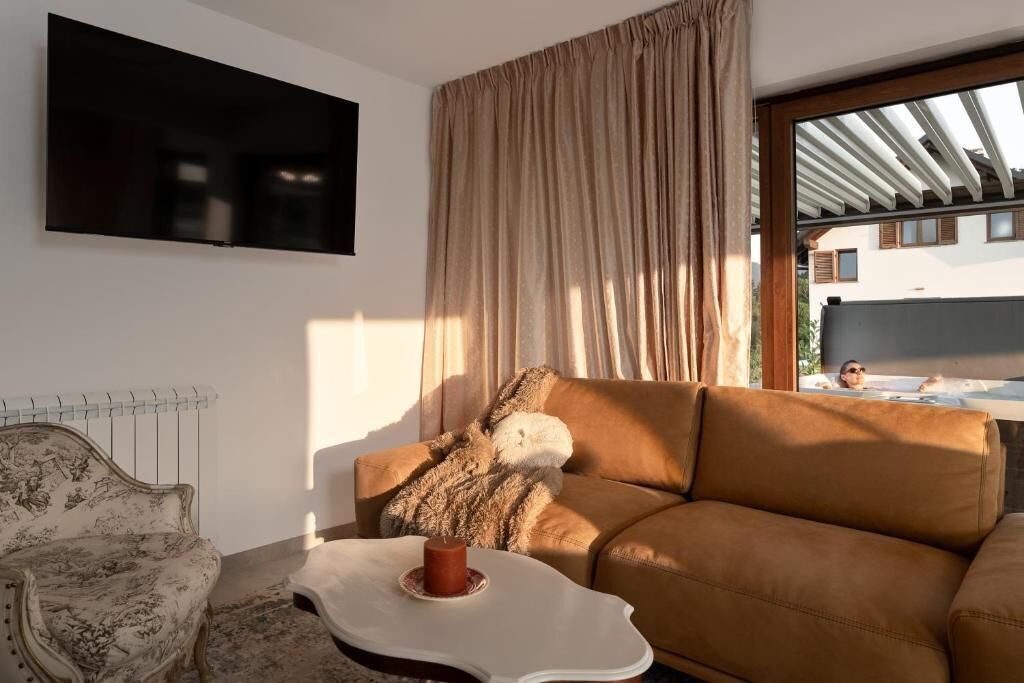 Photo of Livingroom in Lic