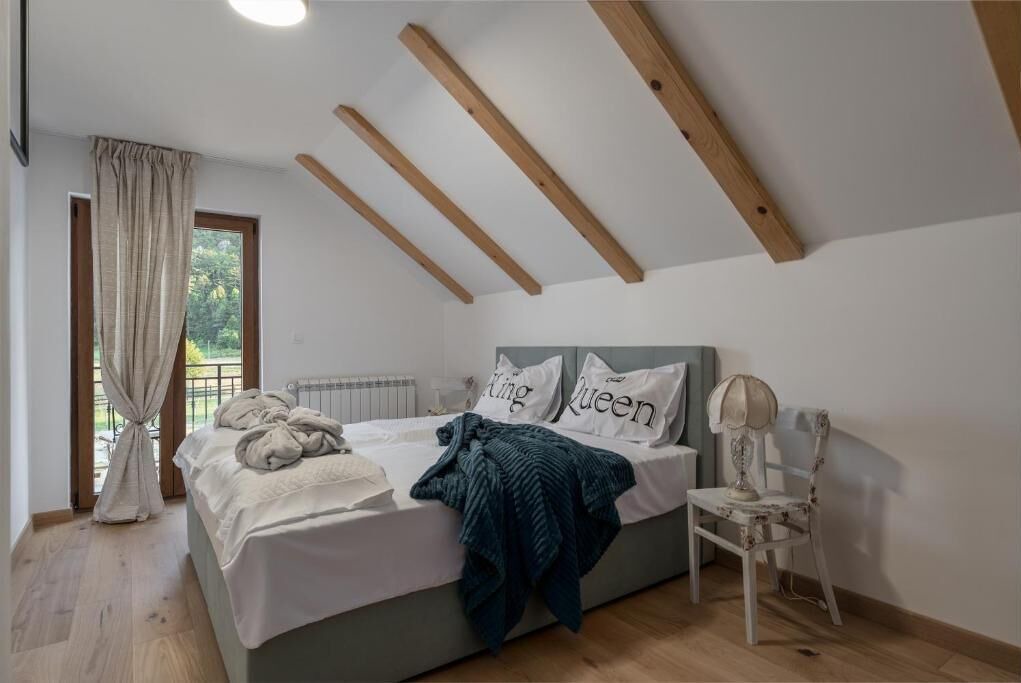 Photo of Bedroom in Lic