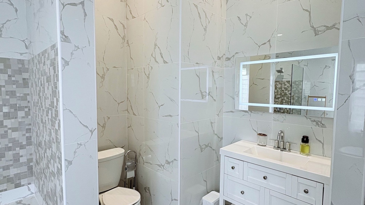 Photo of Bathroom in George Hill