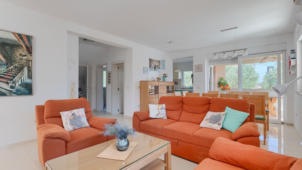 Photo of Livingroom in Vinkuran