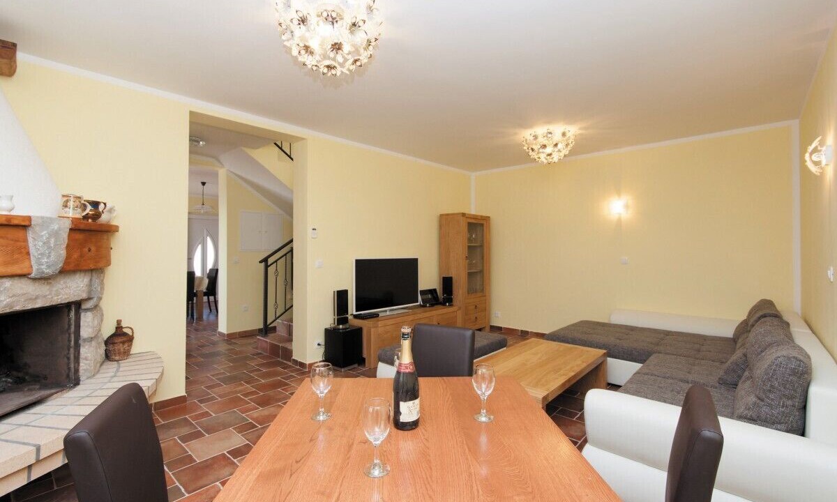 Photo of Livingroom in Supetarska Draga