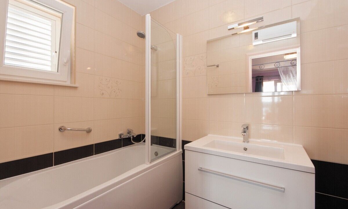 Photo of Bathroom in Supetarska Draga