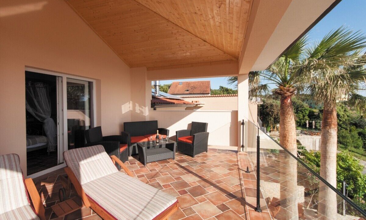 Photo of Patio Balcony in Supetarska Draga
