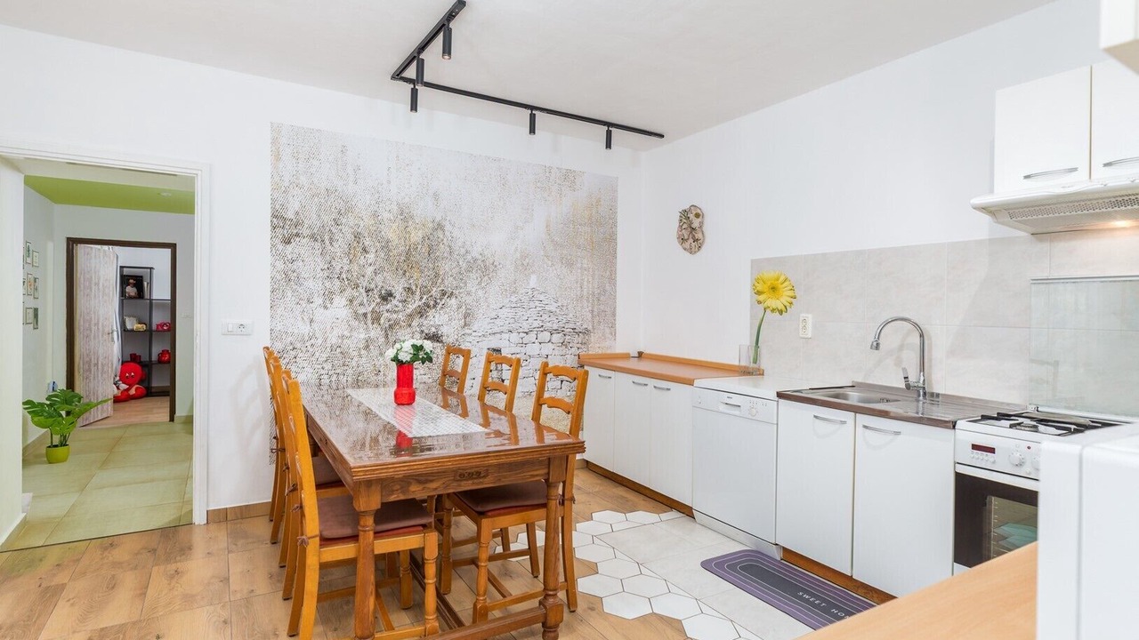 Photo of Kitchen in Gajana