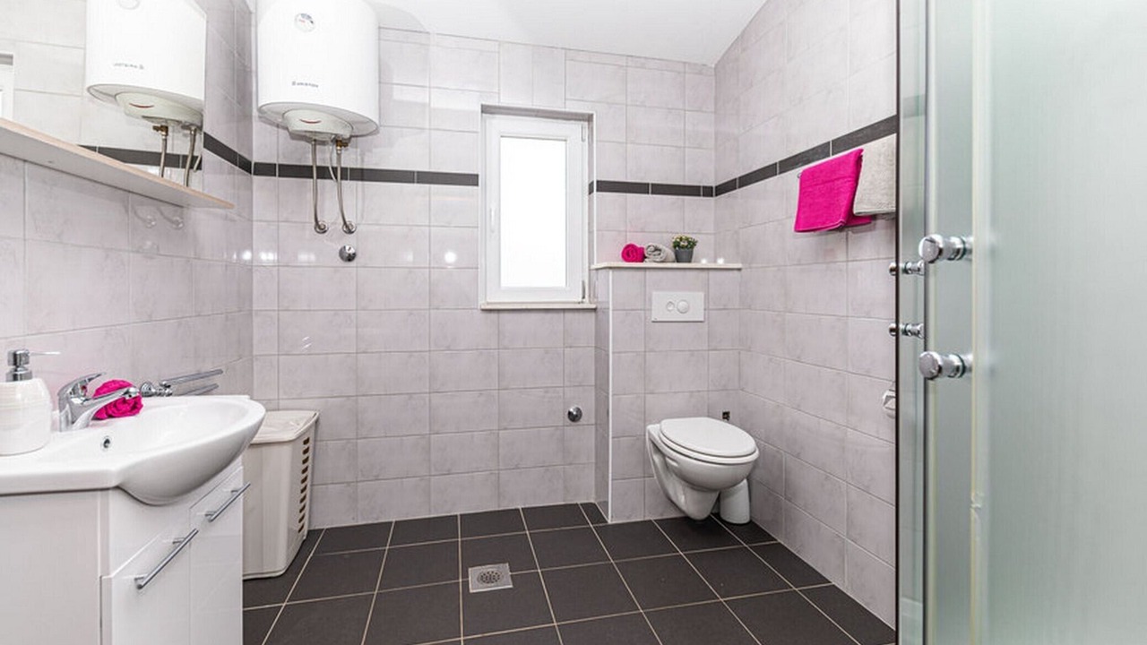 Photo of Bathroom in Rudine