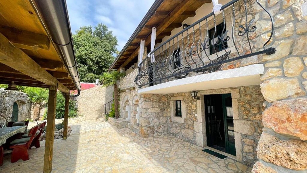 Photo of Outdoor in Bribir