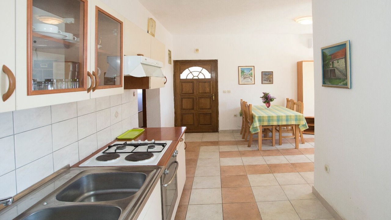 Photo of Kitchen in Maslinica