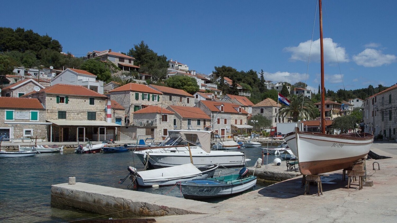 Photo of Others in Maslinica