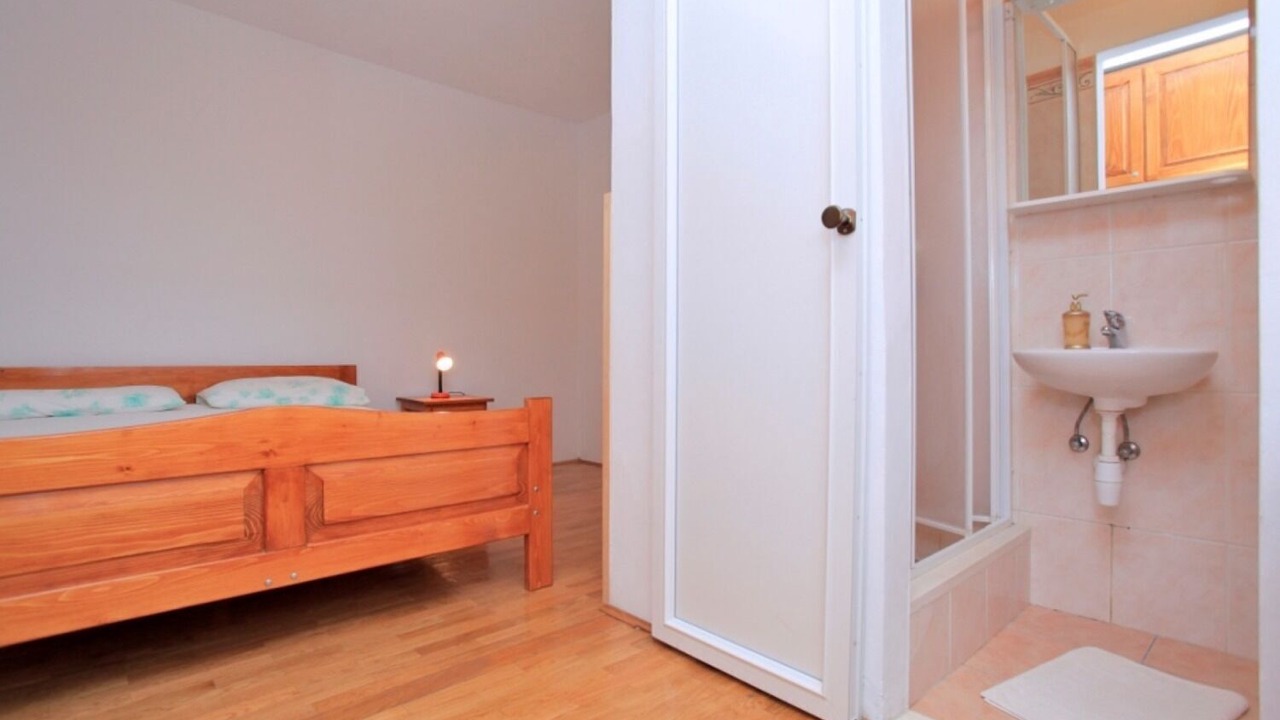 Photo of Bedroom in Cove Tri Zala (Zrnovo)