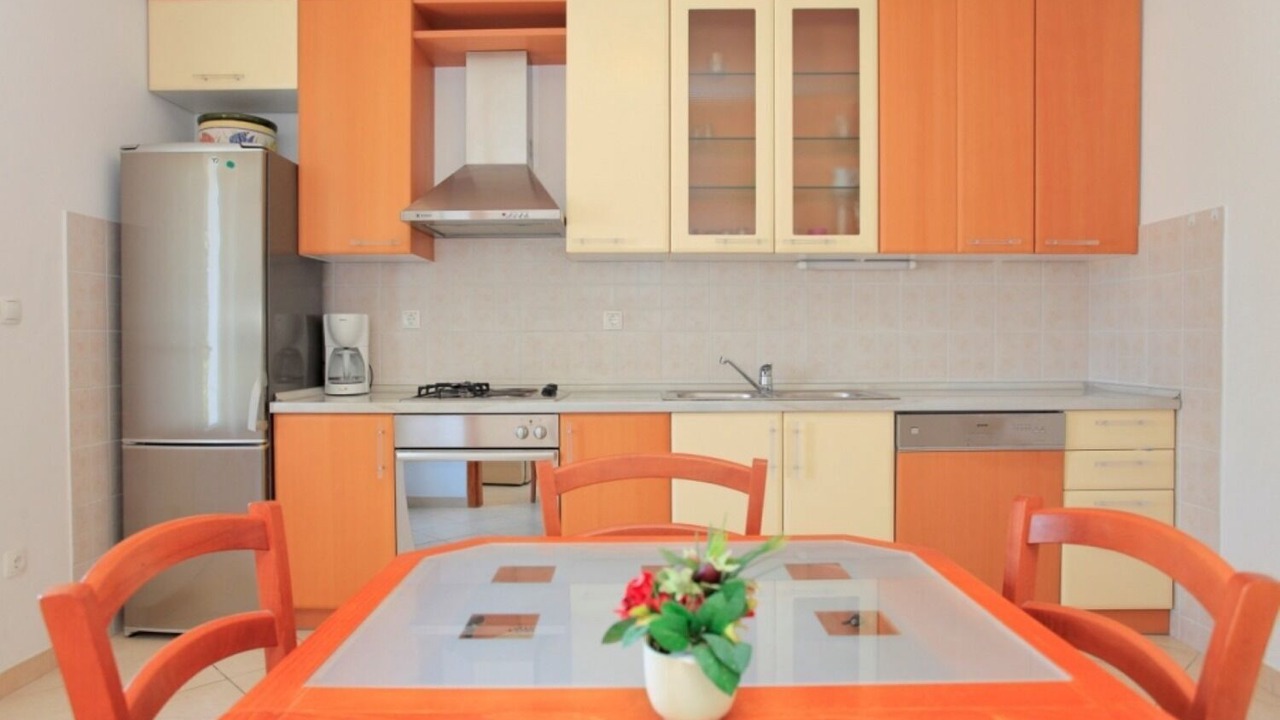 Photo of Kitchen in Cove Tri Zala (Zrnovo)