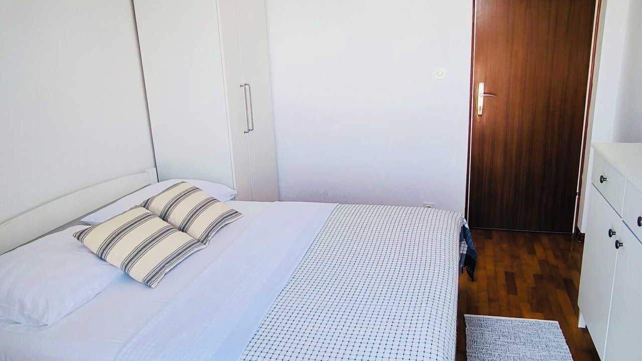 Photo of Bedroom in Maslinica