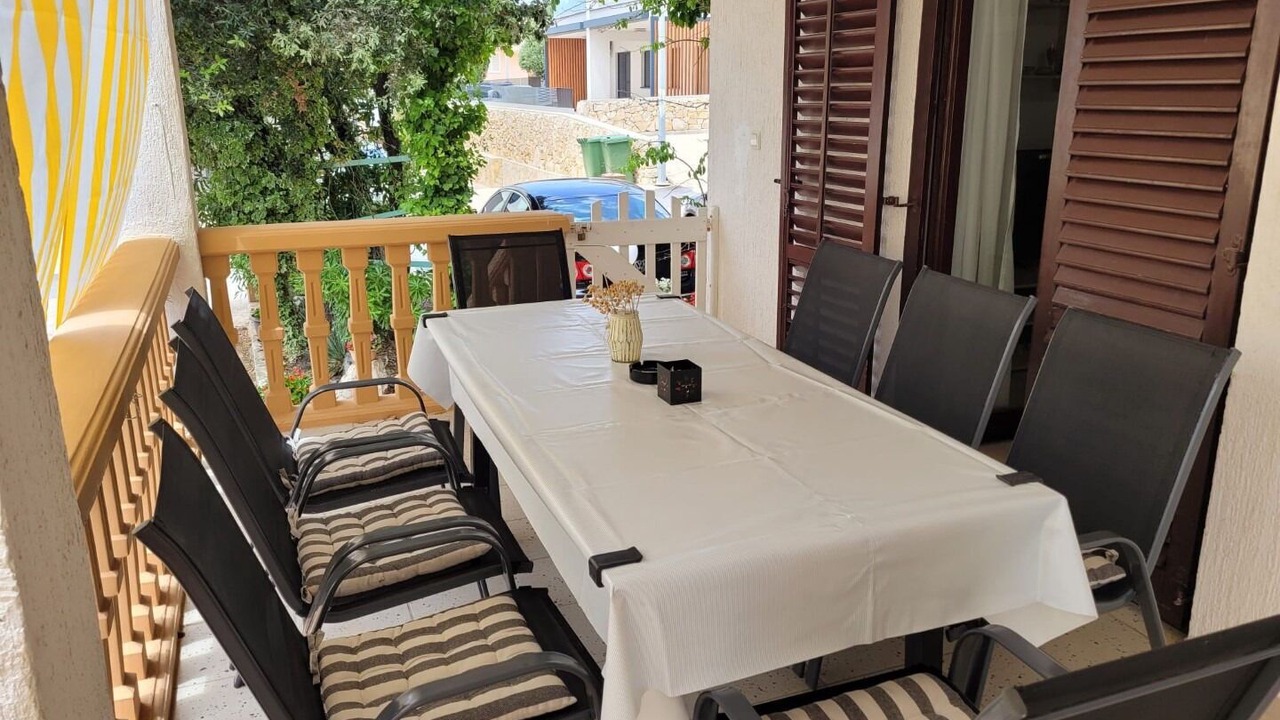 Photo of Outdoor in Mandre