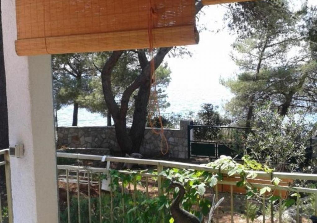 Photo of Patio Balcony in Maslinica