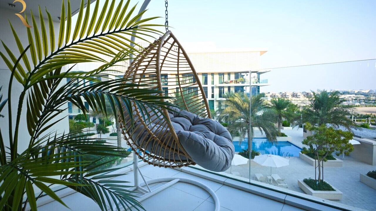 Photo of Patio Balcony in Saadiyat Cultural District