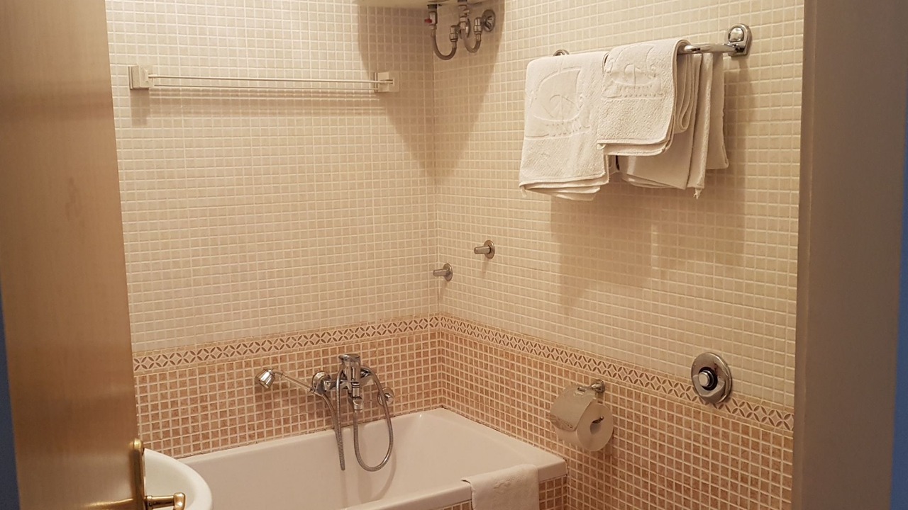 Photo of Bathroom in Pobri