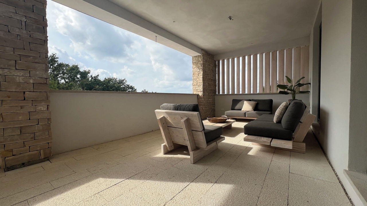 Photo of Patio Balcony in Rogocana