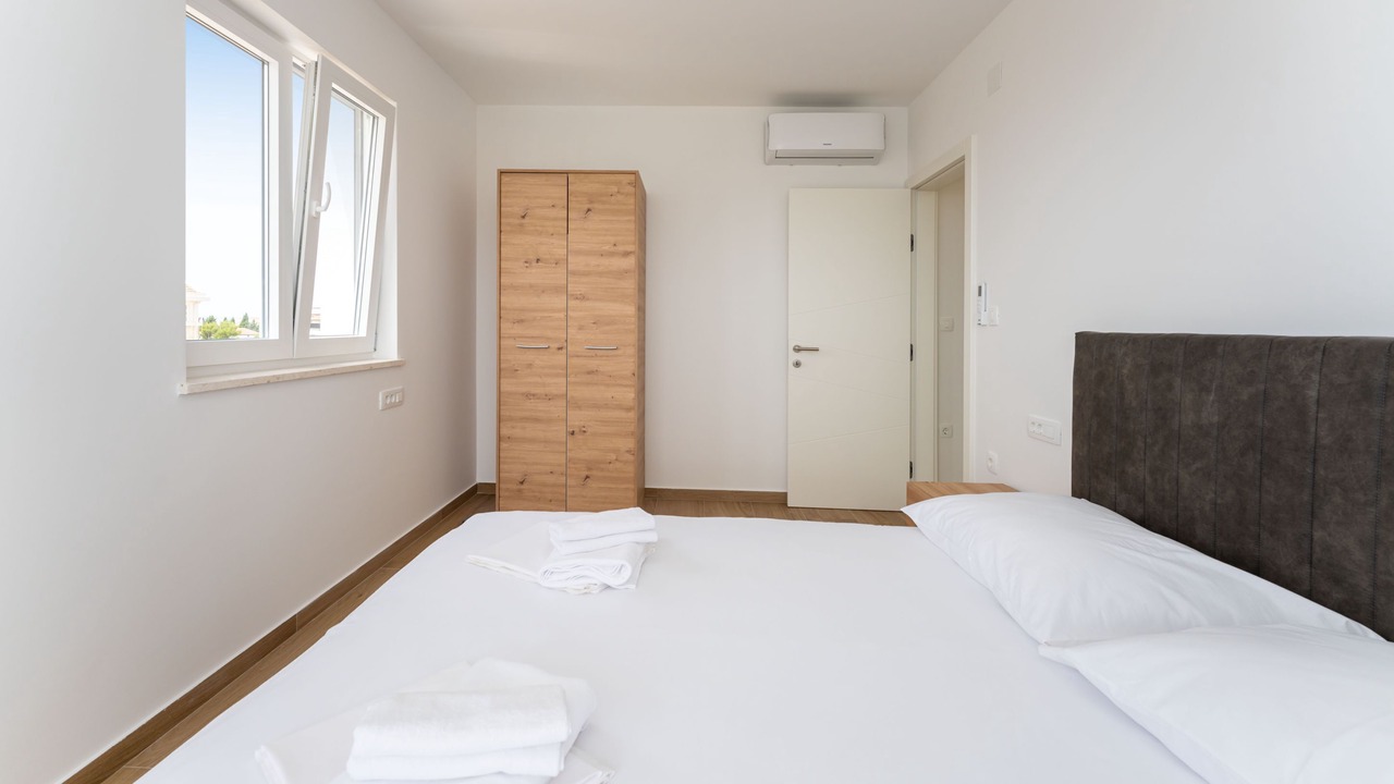 Photo of Bedroom in Novalja