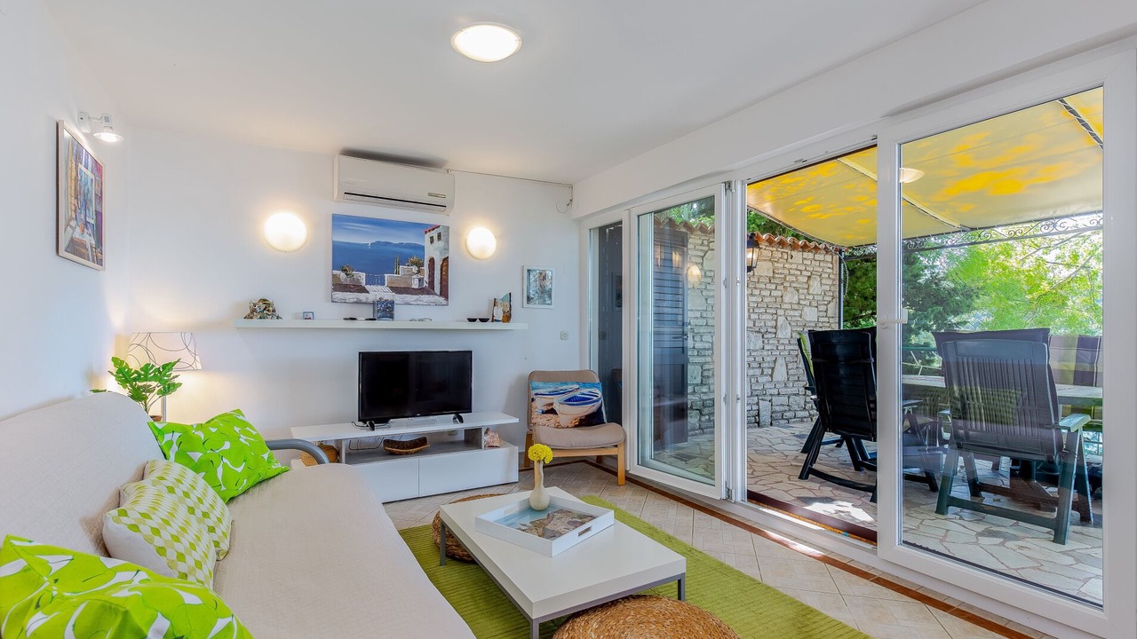 Photo of Livingroom in Bakarac