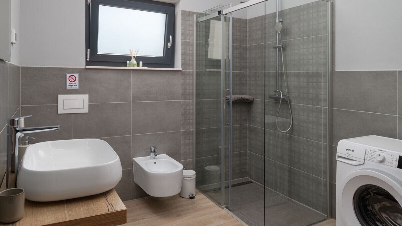 Photo of Bathroom in Loborika
