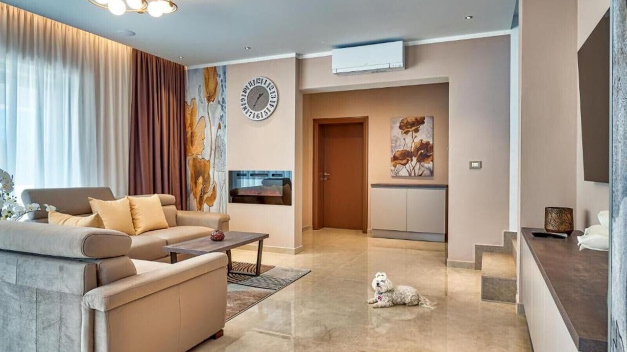Photo of Livingroom in Brgod