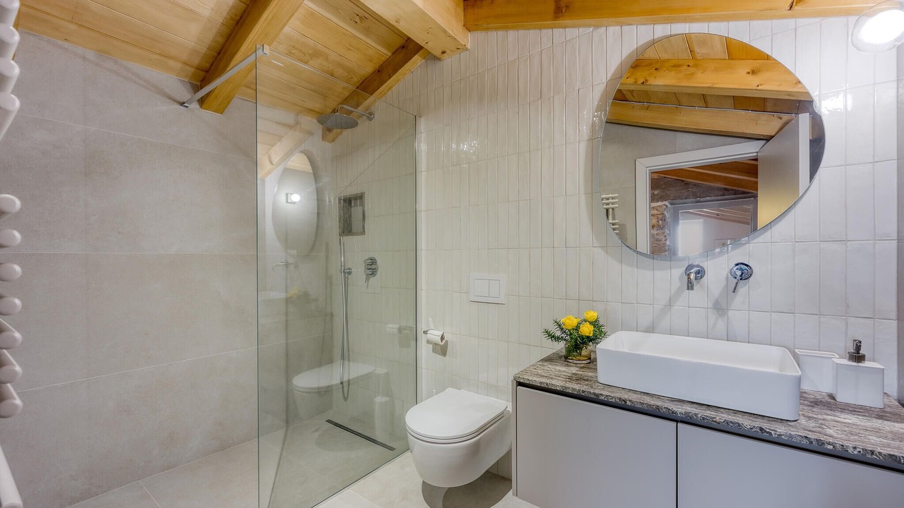 Photo of Bathroom in Sumber