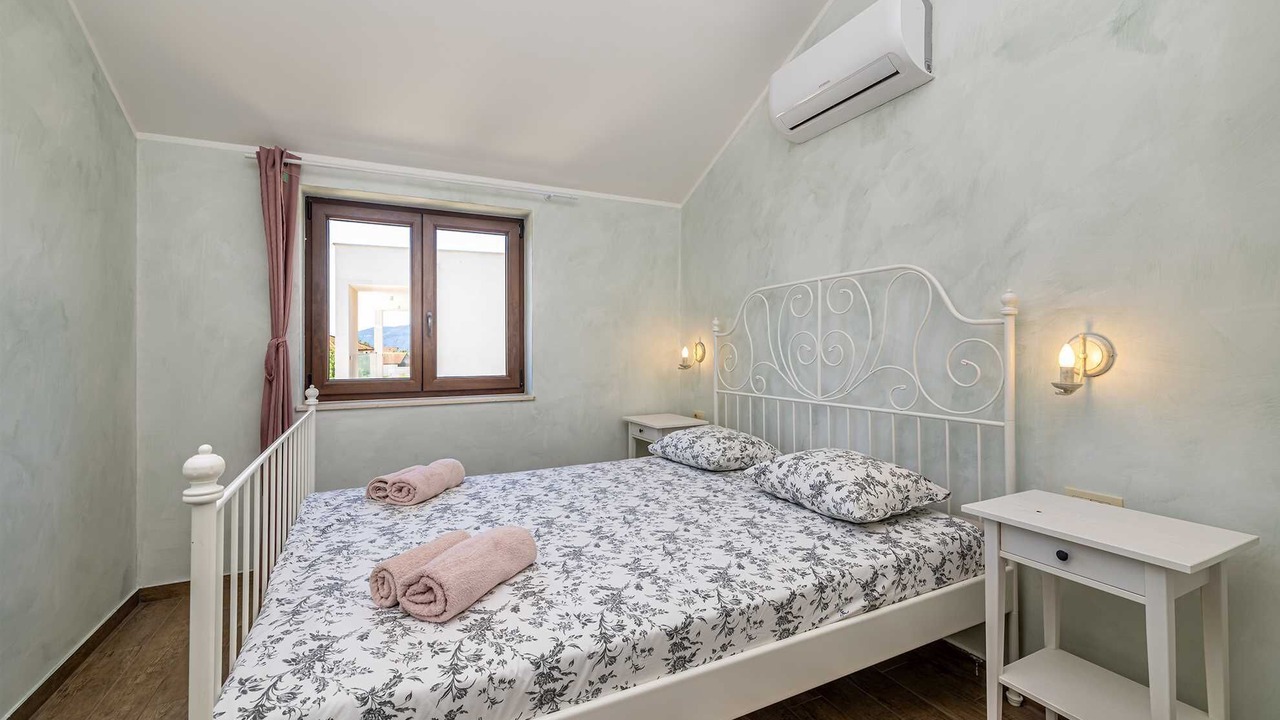 Photo of Bedroom in Krk