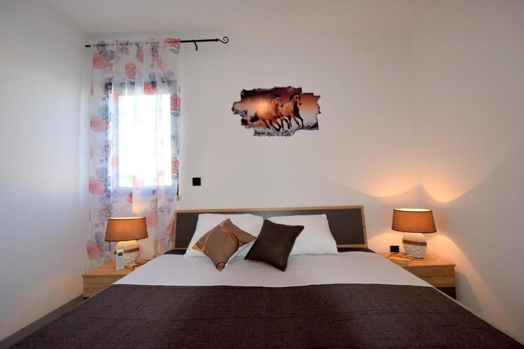 Photo of Bedroom in Porat