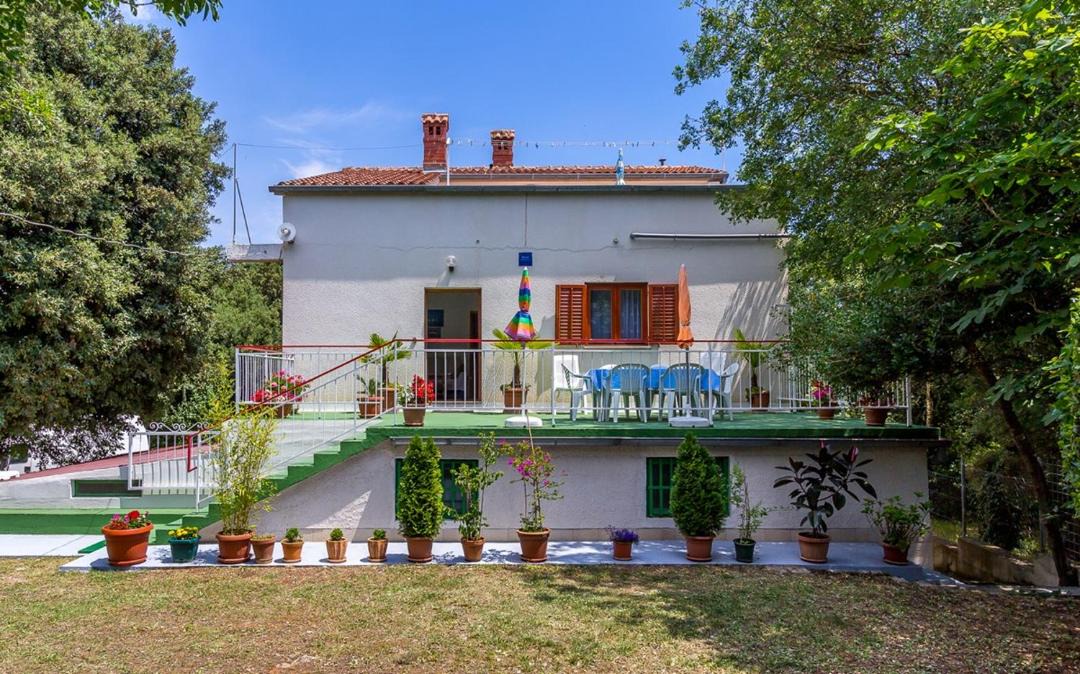 Photo of Others in Vinkuran