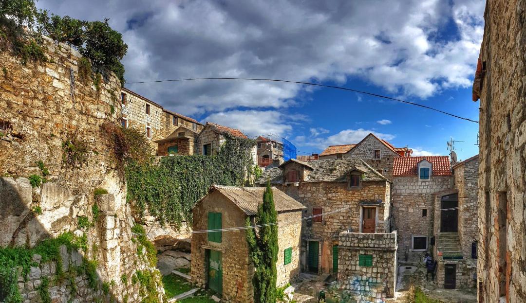 Photo of Buildings in Kastel Sucurac