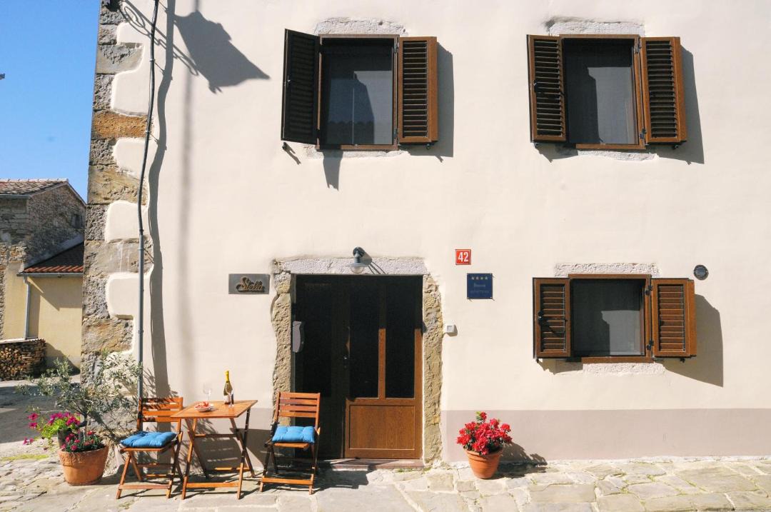 Photo of Others in Draguc