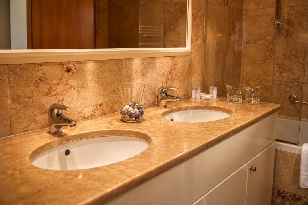 Photo of Bathroom in Cove Murtar