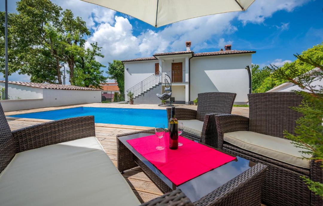 Photo of Patio Balcony in Lindar