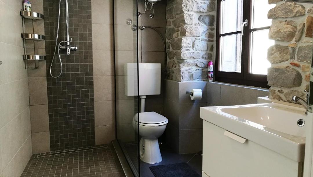 Photo of Bathroom in Buzet