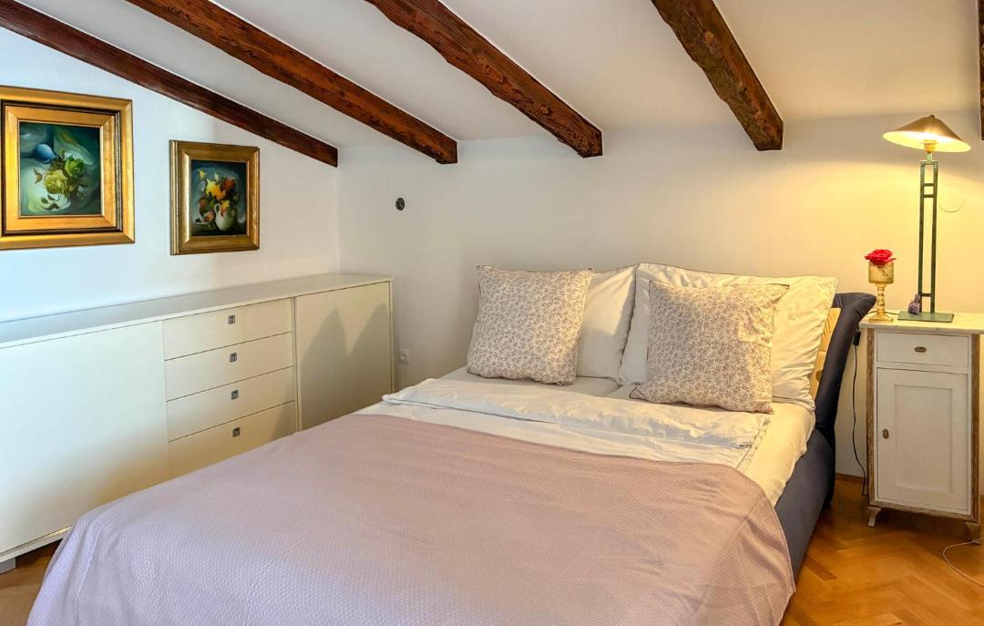Photo of Bedroom in Ika