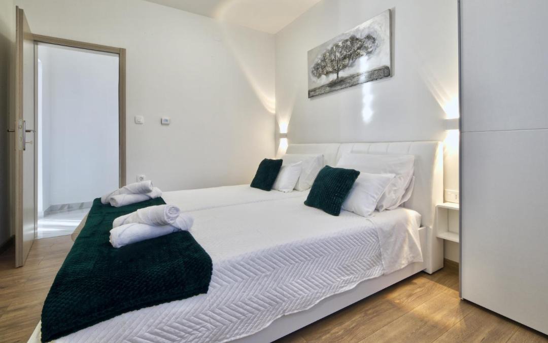 Photo of Bedroom in Sarsoni