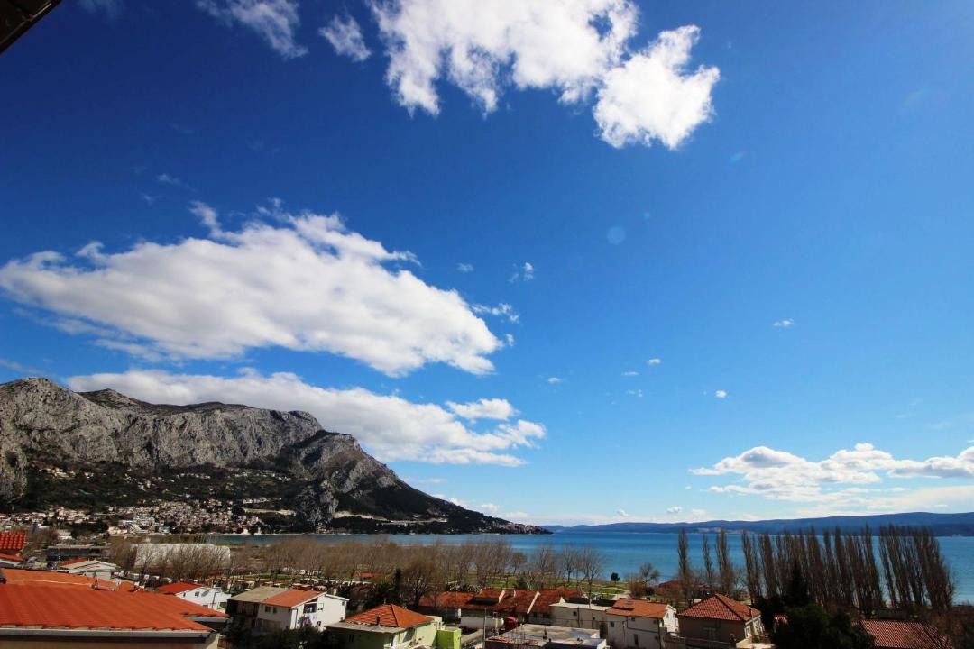 Photo of Others in Omis
