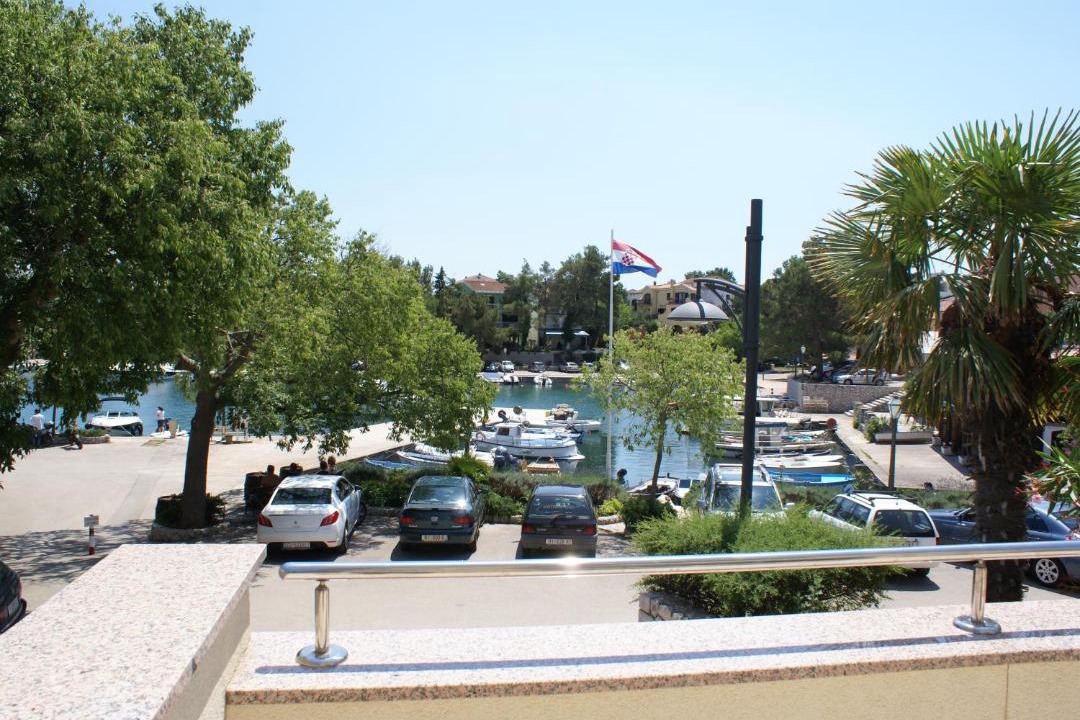Photo of Others in Porat