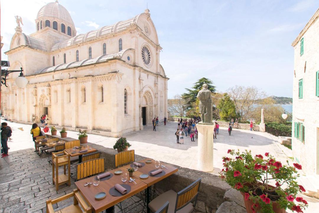Photo of Others in Plisac