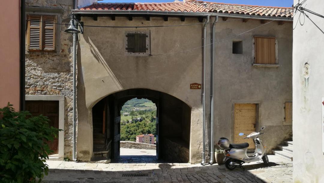 Photo of Buildings in Buzet
