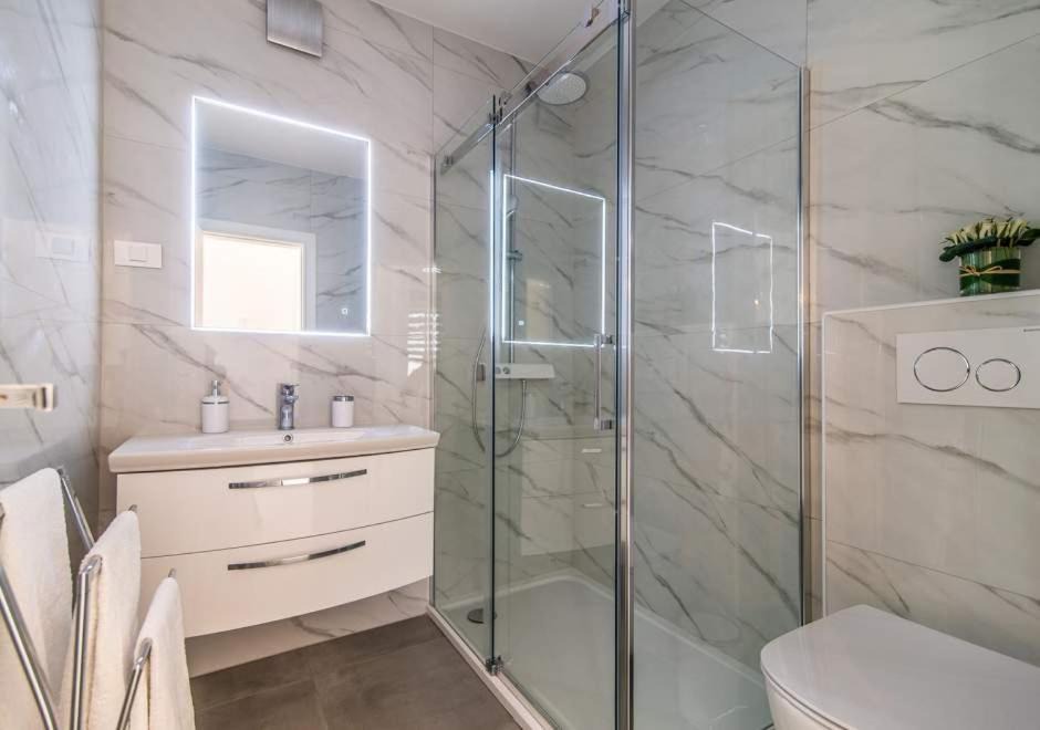 Photo of Bathroom in Klanfari